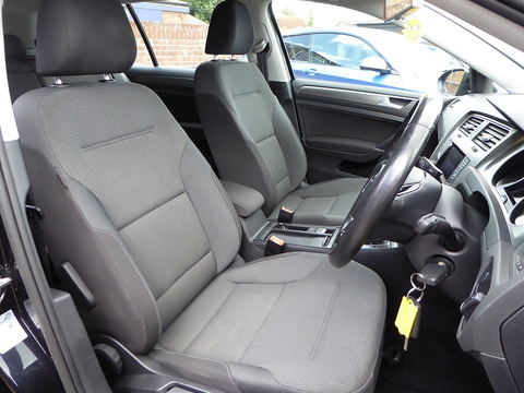 1.6 TDI BlueMotion Tech SE Estate 5dr Diesel DSG Euro 5 (s/s) (105 ps)