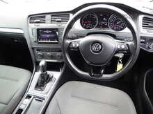 Volkswagen Golf TDI BlueMotion Tech SE 