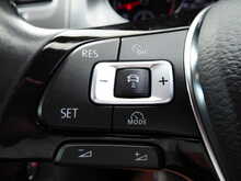 Volkswagen Golf TDI BlueMotion Tech SE 