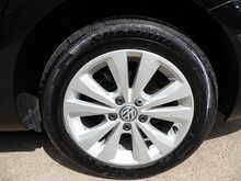 Volkswagen Golf TDI BlueMotion Tech SE 