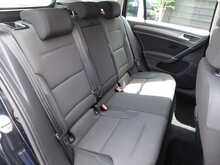 Volkswagen Golf TDI BlueMotion Tech SE 