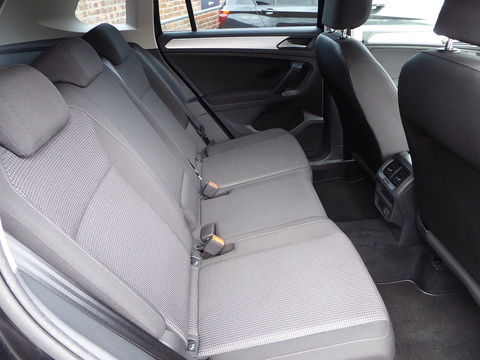 2.0 TDI S SUV 5dr Diesel DSG 4Motion Euro 6 (s/s) (150 ps)