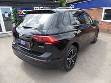 Volkswagen Tiguan TDI S 