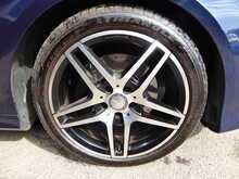 Mercedes-Benz E Class E220 BlueTEC AMG Night Edition 