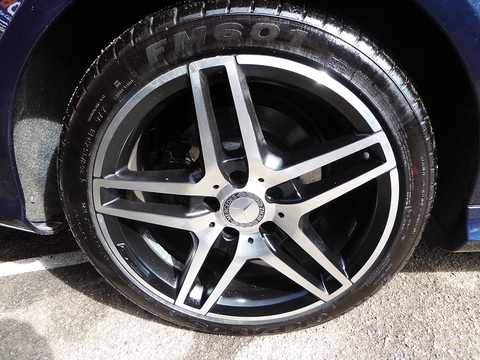 2.1 E220 BlueTEC AMG Night Edition Saloon 4dr Diesel G-Tronic+ Euro 6 (s/s) (177 ps)