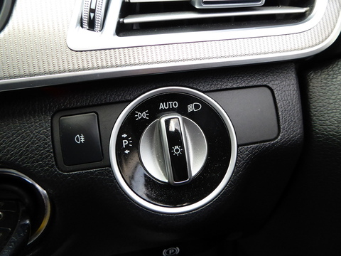 2.1 E220 BlueTEC AMG Night Edition Saloon 4dr Diesel G-Tronic+ Euro 6 (s/s) (177 ps)