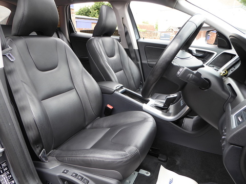2.0 D4 SE Lux Nav SUV 5dr Diesel Auto Euro 6 (s/s) (190 ps)