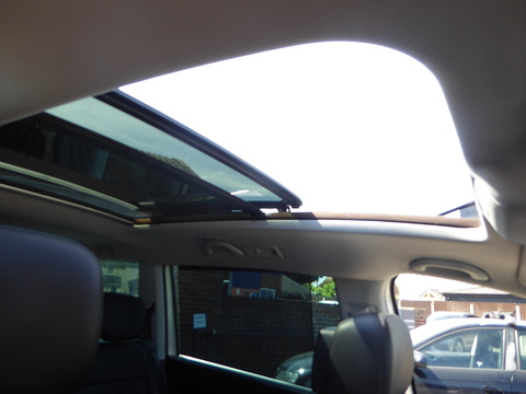 2.0 TDI Ecomotive CR SE Lux MPV 5dr Diesel Manual Euro 5 (s/s) (140 ps)