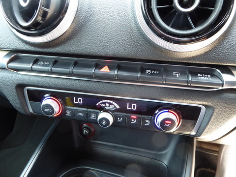 1.4 TFSI S line Hatchback 3dr Petrol S Tronic Euro 6 (s/s) (Nav) (125 ps)