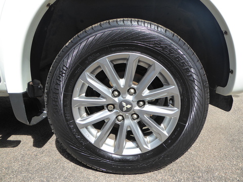 2.4 DI-D DC Barbarian Pickup Double Cab 4dr Diesel Manual 4WD Euro 5 (178 ps)