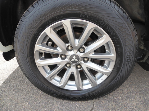 2.4 DI-D DC Barbarian Pickup Double Cab 4dr Diesel Manual 4WD Euro 5 (178 ps)