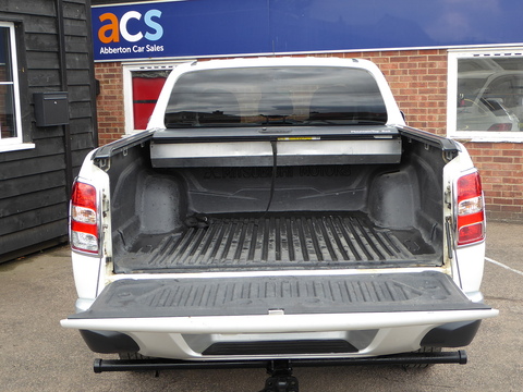 2.4 DI-D DC Barbarian Pickup Double Cab 4dr Diesel Manual 4WD Euro 5 (178 ps)