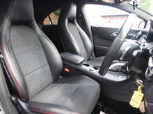 Mercedes-Benz CLA CLA250 AMG Sport 