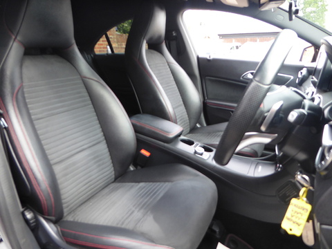 2.0 CLA250 AMG Sport Coupe 4dr Petrol 7G-DCT 4MATIC Euro 6 (s/s) (211 ps)