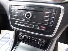 Mercedes-Benz CLA CLA250 AMG Sport 