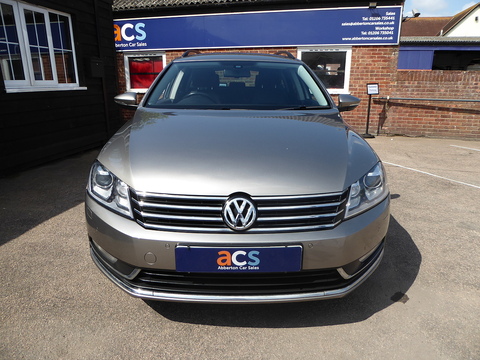 2.0 TDI BlueMotion Tech Executive Style Estate 5dr Diesel DSG Euro 5 (s/s) (140 ps)