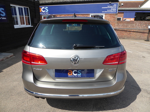 2.0 TDI BlueMotion Tech Executive Style Estate 5dr Diesel DSG Euro 5 (s/s) (140 ps)