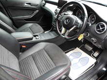 Mercedes-Benz GLA GLA220 CDI AMG Line 