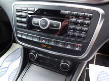 Mercedes-Benz GLA GLA220 CDI AMG Line 