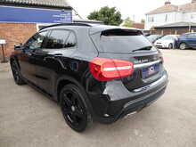 Mercedes-Benz GLA GLA220 CDI AMG Line 