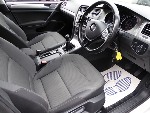 2.0 TDI BlueMotion Tech Match Hatchback 5dr Diesel Manual Euro 5 (s/s) (150 ps)