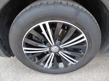 Volkswagen Tiguan TDI SE Navigation 