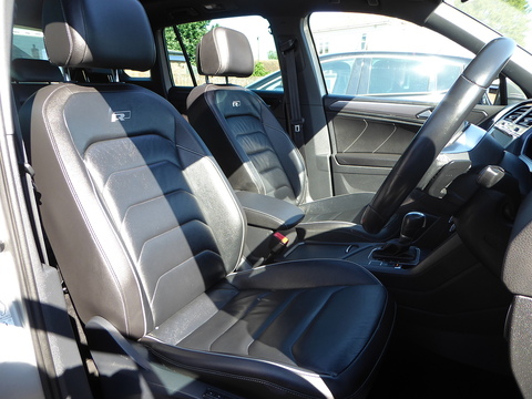 2.0 TDI R-Line SUV 5dr Diesel DSG Euro 6 (s/s) (150 ps)