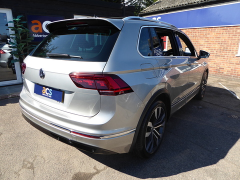 2.0 TDI R-Line SUV 5dr Diesel DSG Euro 6 (s/s) (150 ps)