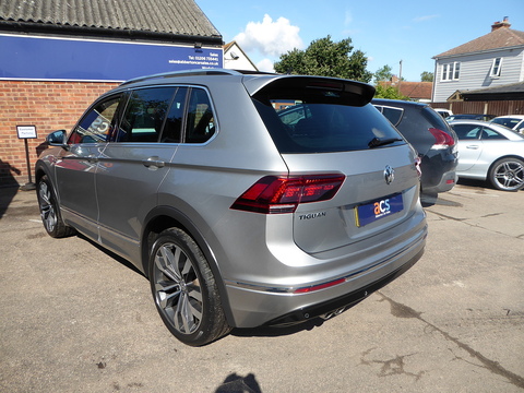 2.0 TDI R-Line SUV 5dr Diesel DSG Euro 6 (s/s) (150 ps)