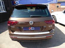 Volkswagen Tiguan TSI BlueMotion Tech R-Line 