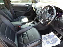 Volkswagen Tiguan TSI BlueMotion Tech R-Line 