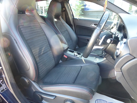 2.1 GLA220d AMG Line (Premium) SUV 5dr Diesel 7G-DCT 4MATIC Euro 6 (s/s) (177 ps)