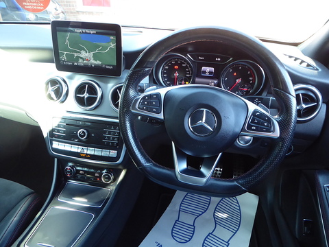 2.1 GLA220d AMG Line (Premium) SUV 5dr Diesel 7G-DCT 4MATIC Euro 6 (s/s) (177 ps)