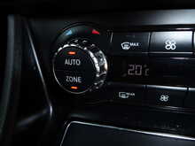 Mercedes-Benz GLA GLA220d AMG Line 