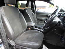 Ford Kuga TDCi EcoBlue ST-Line 