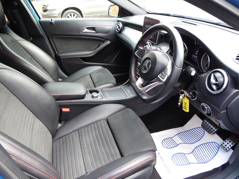 2.1 GLA220d AMG Line (Premium) SUV 5dr Diesel 7G-DCT 4MATIC Euro 6 (s/s) (177 ps)