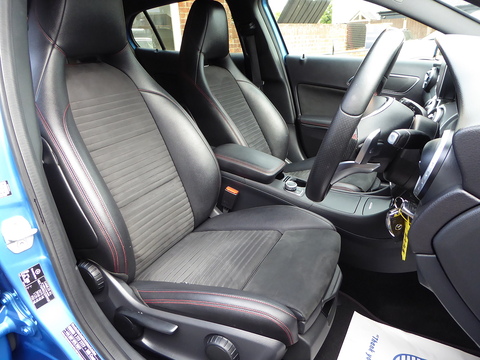 2.1 GLA220d AMG Line (Premium) SUV 5dr Diesel 7G-DCT 4MATIC Euro 6 (s/s) (177 ps)