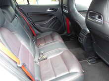 Mercedes-Benz GLA GLA220d AMG Line 