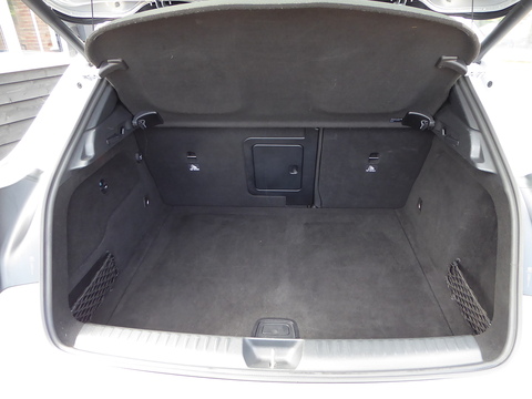 2.1 GLA220d AMG Line (Premium Plus) SUV 5dr Diesel 7G-DCT 4MATIC Euro 6 (s/s) (170 ps)