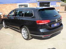 Volkswagen Passat TSI R-Line 