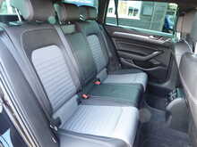 Volkswagen Passat TSI R-Line 