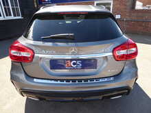 Mercedes-Benz GLA GLA220 CDI AMG Line 