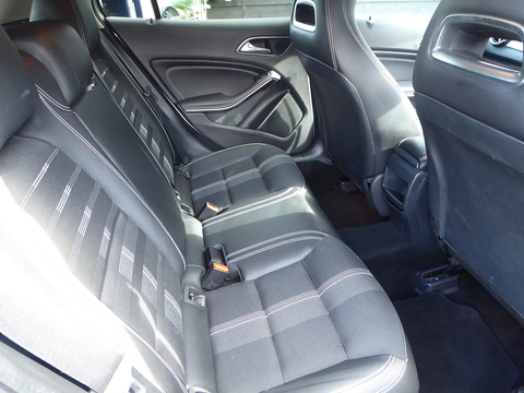 1.6 GLA180 Urban Edition SUV 5dr Petrol Manual Euro 6 (s/s) (122 ps)