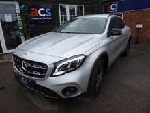 Mercedes-Benz GLA GLA180 Urban Edition 