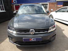 Volkswagen Tiguan TSI SE Navigation 
