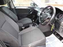 Volkswagen Tiguan TSI SE Navigation 