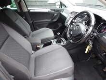 Volkswagen Tiguan TDI BlueMotion Tech SE Navigation 