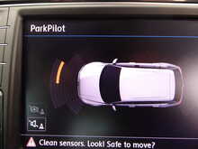 Volkswagen Tiguan TDI BlueMotion Tech SE Navigation 