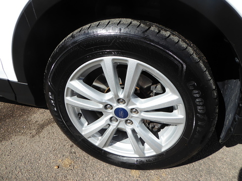1.5T EcoBoost Zetec SUV 5dr Petrol Auto AWD Euro 6 (s/s) (176 ps)