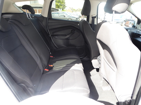 1.5T EcoBoost Zetec SUV 5dr Petrol Auto AWD Euro 6 (s/s) (176 ps)